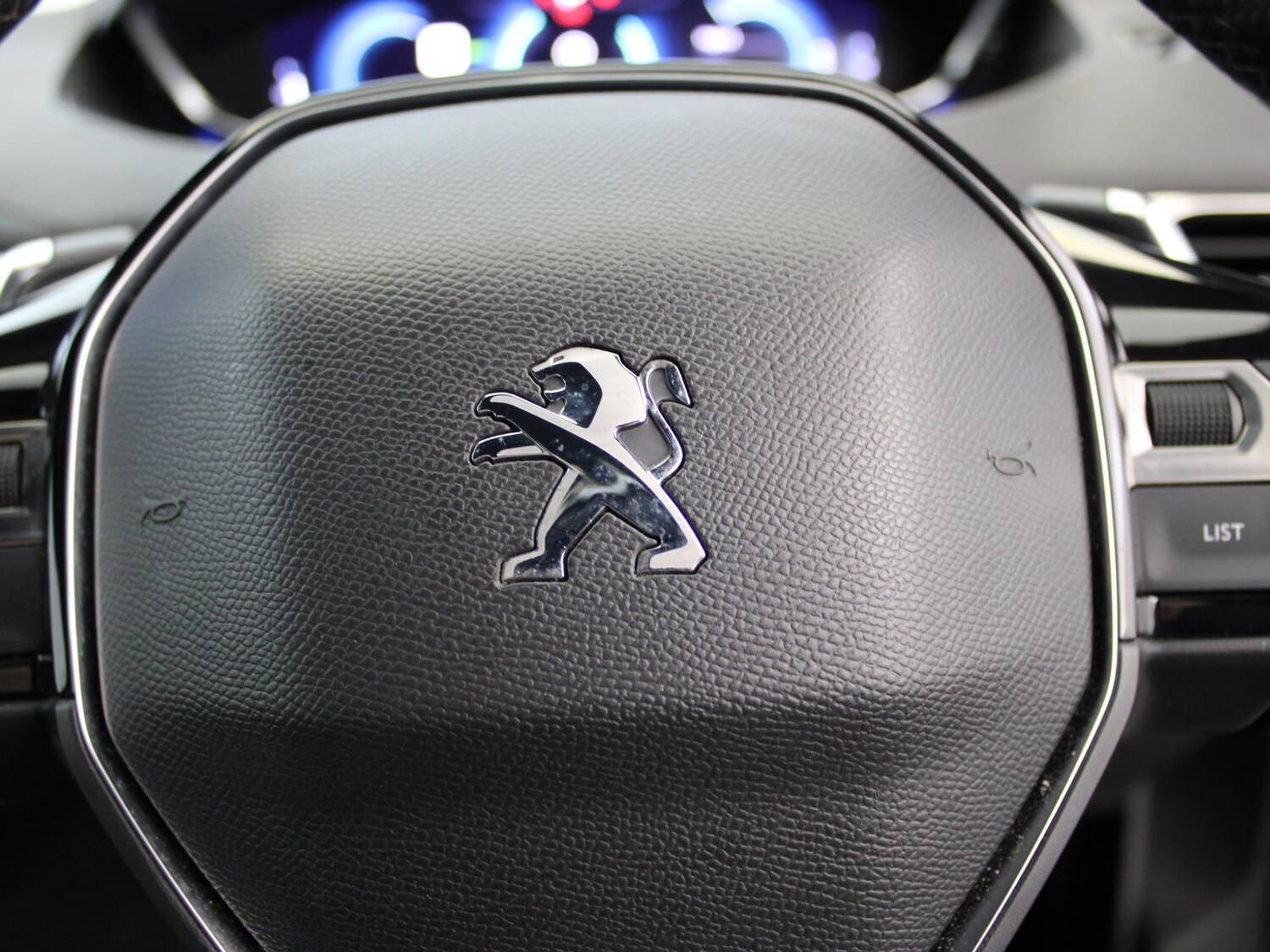 Used Peugeot 3008 2021 for sale - 76300228: Photo 30