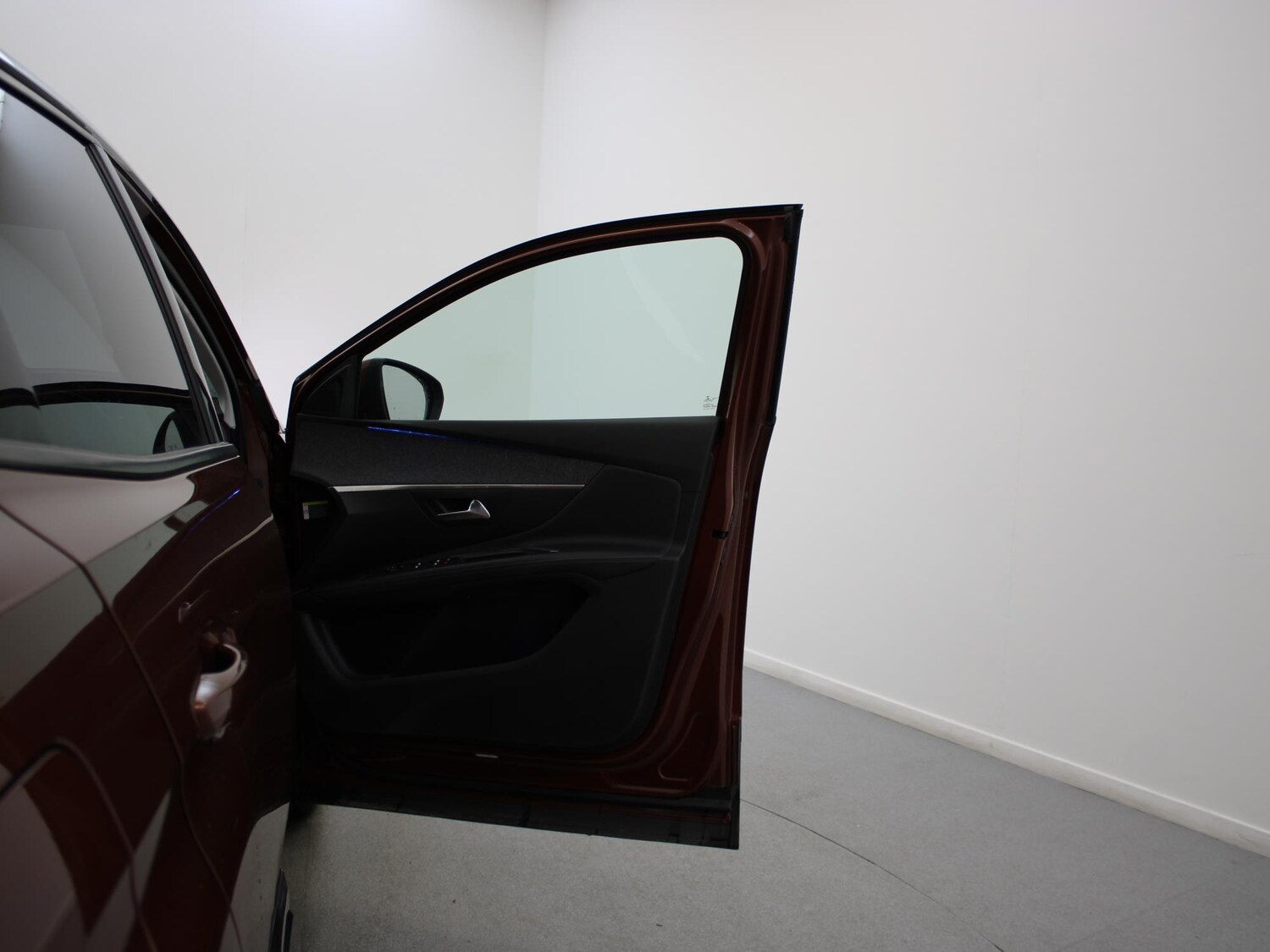 Used Peugeot 3008 2018 for sale - 77561174: Photo 31