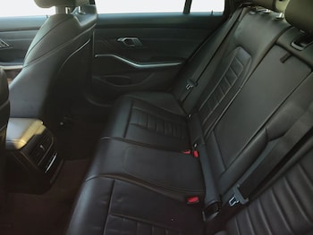 Used BMW 3 Series 2020 for sale - 77687114: Photo