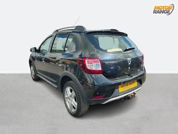 Used Dacia Sandero Stepway 2015 for sale - 78641685: Photo