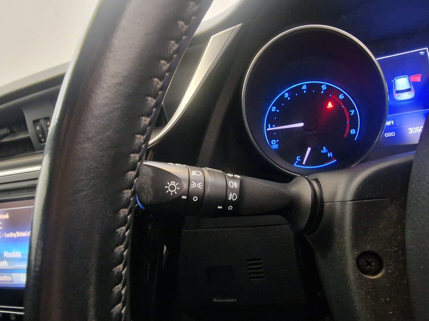 Used Toyota Auris 2017 for sale - 76968108: Photo 32