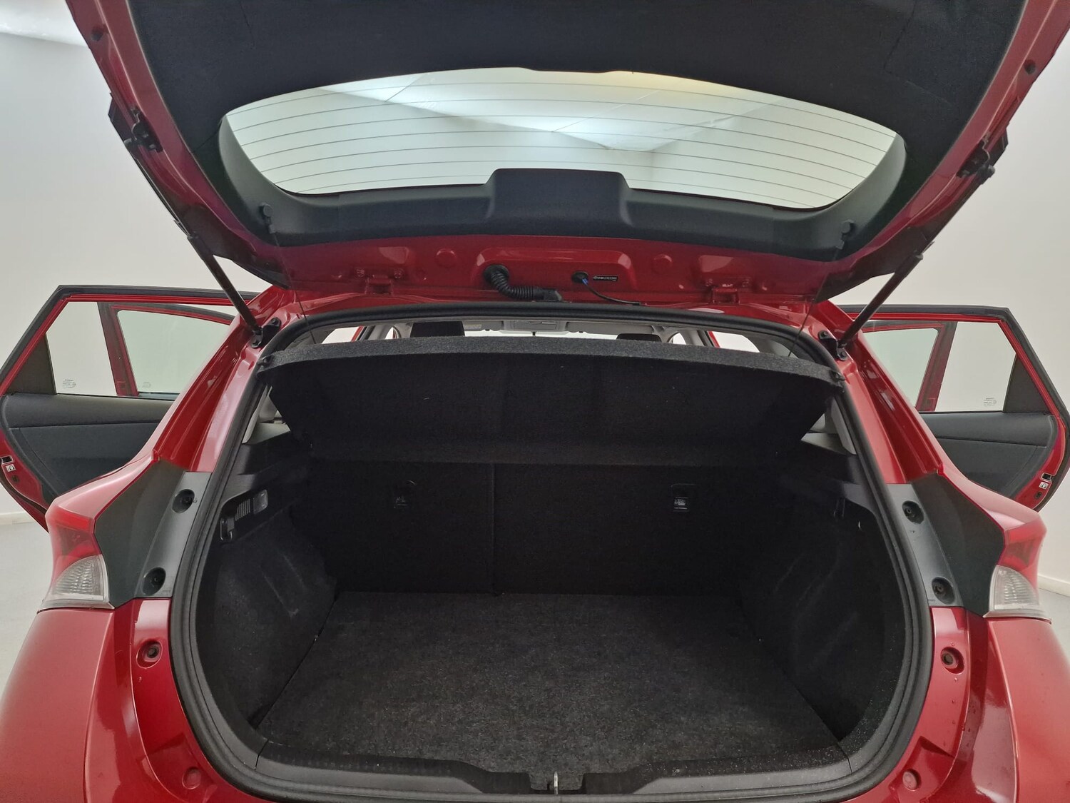 Used Toyota Auris 2017 for sale - 76968108: Photo 37