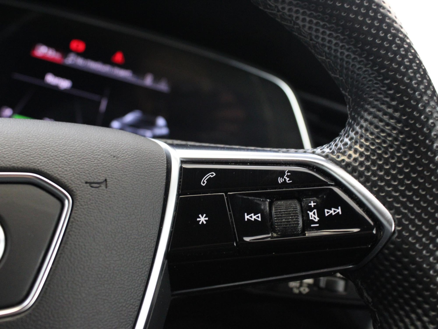 Used Audi e-tron 2026 for sale - 76610848: Photo 15