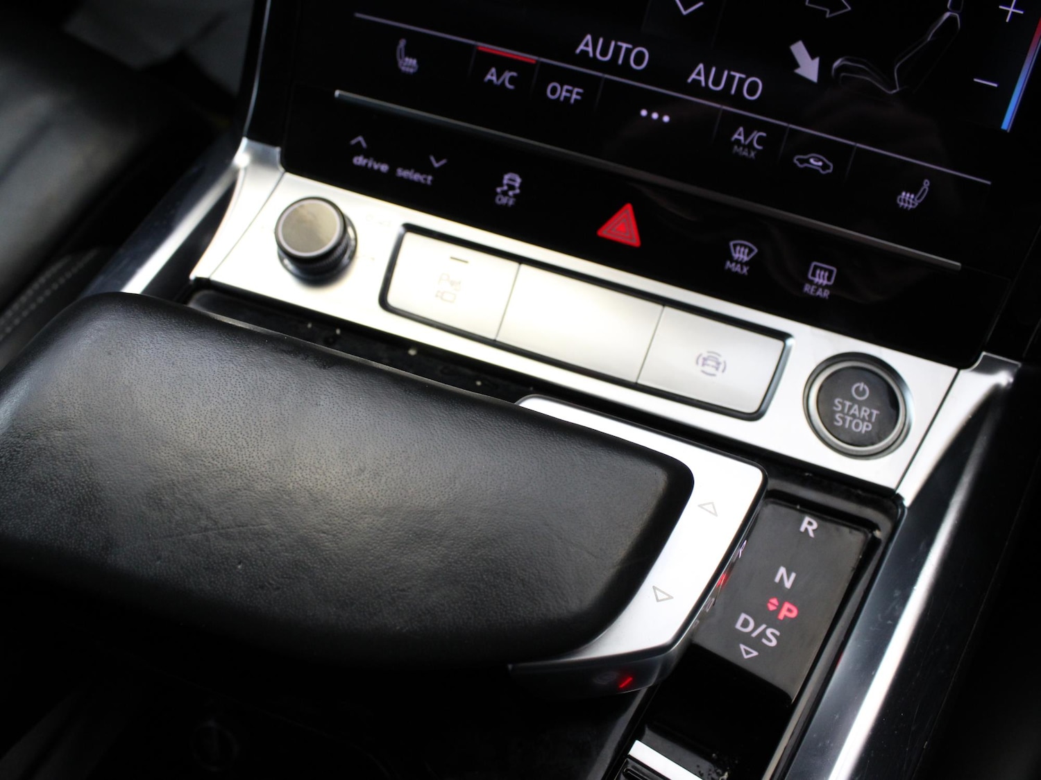 Used Audi e-tron 2026 for sale - 76610848: Photo 26