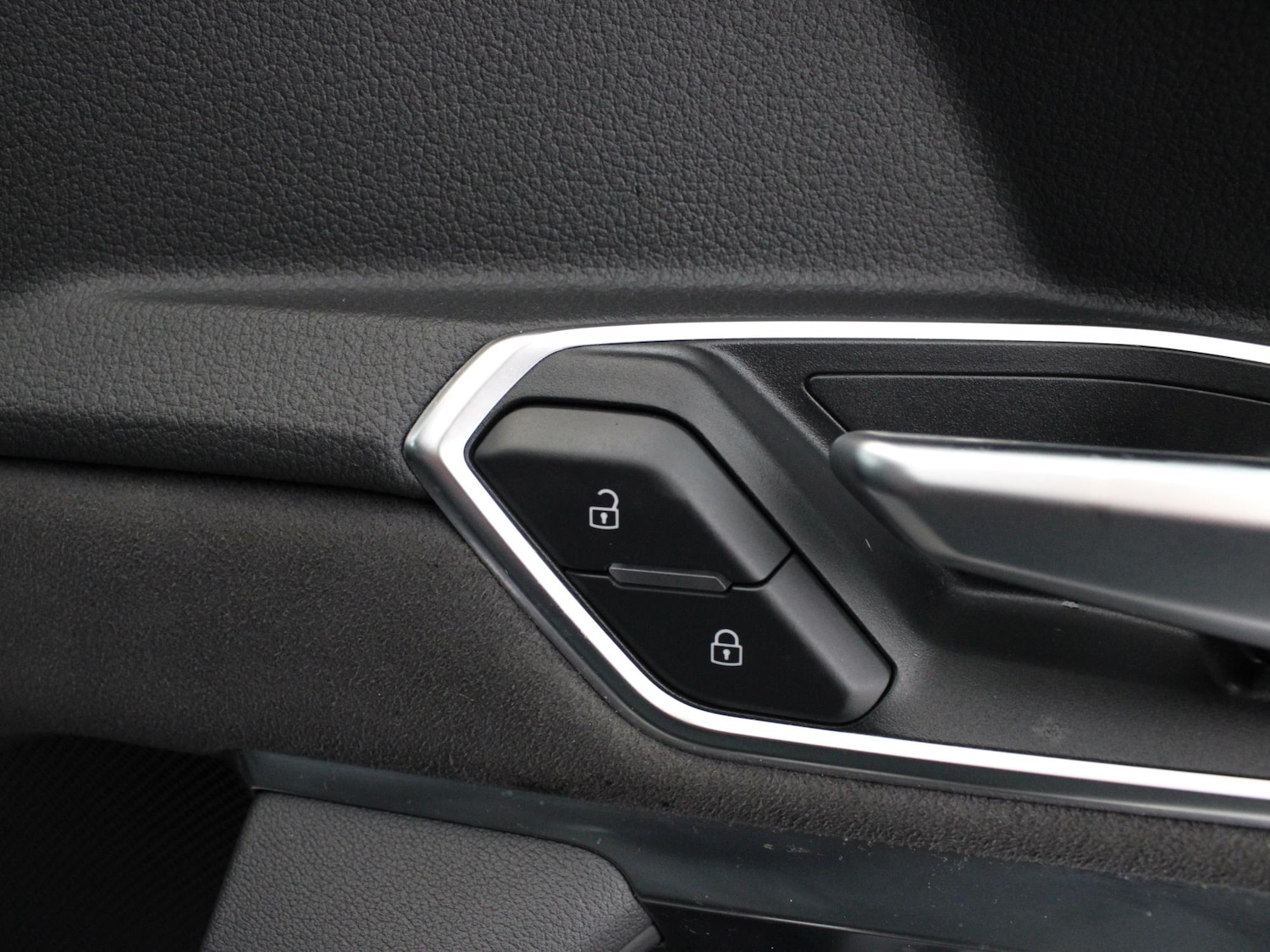 Used Audi e-tron 2026 for sale - 76610848: Photo 29