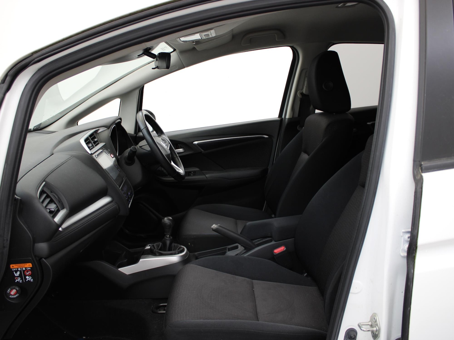 Used Honda Jazz 2015 for sale - 77398080: Photo 10