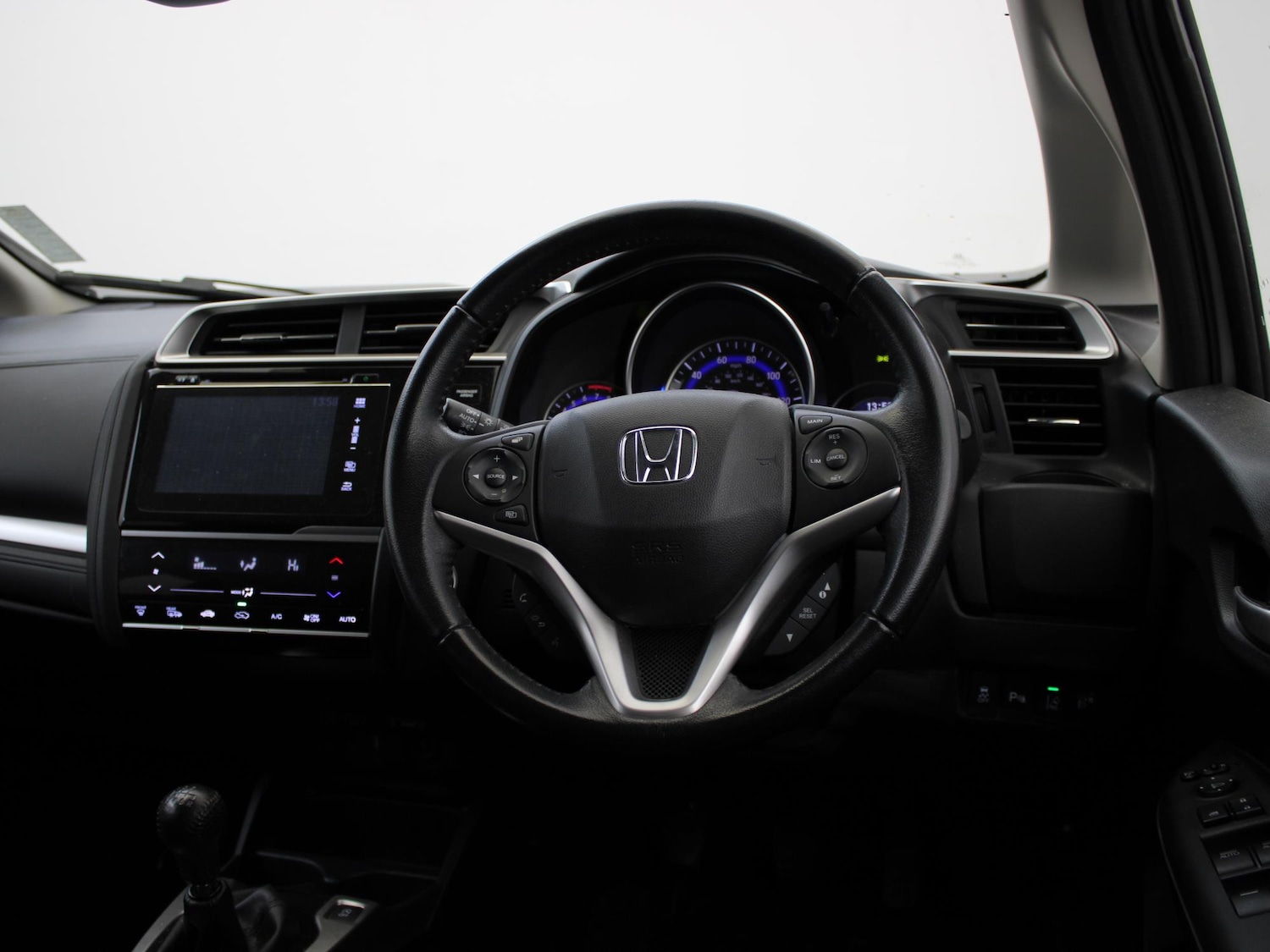 Used Honda Jazz 2015 for sale - 77398080: Photo 12