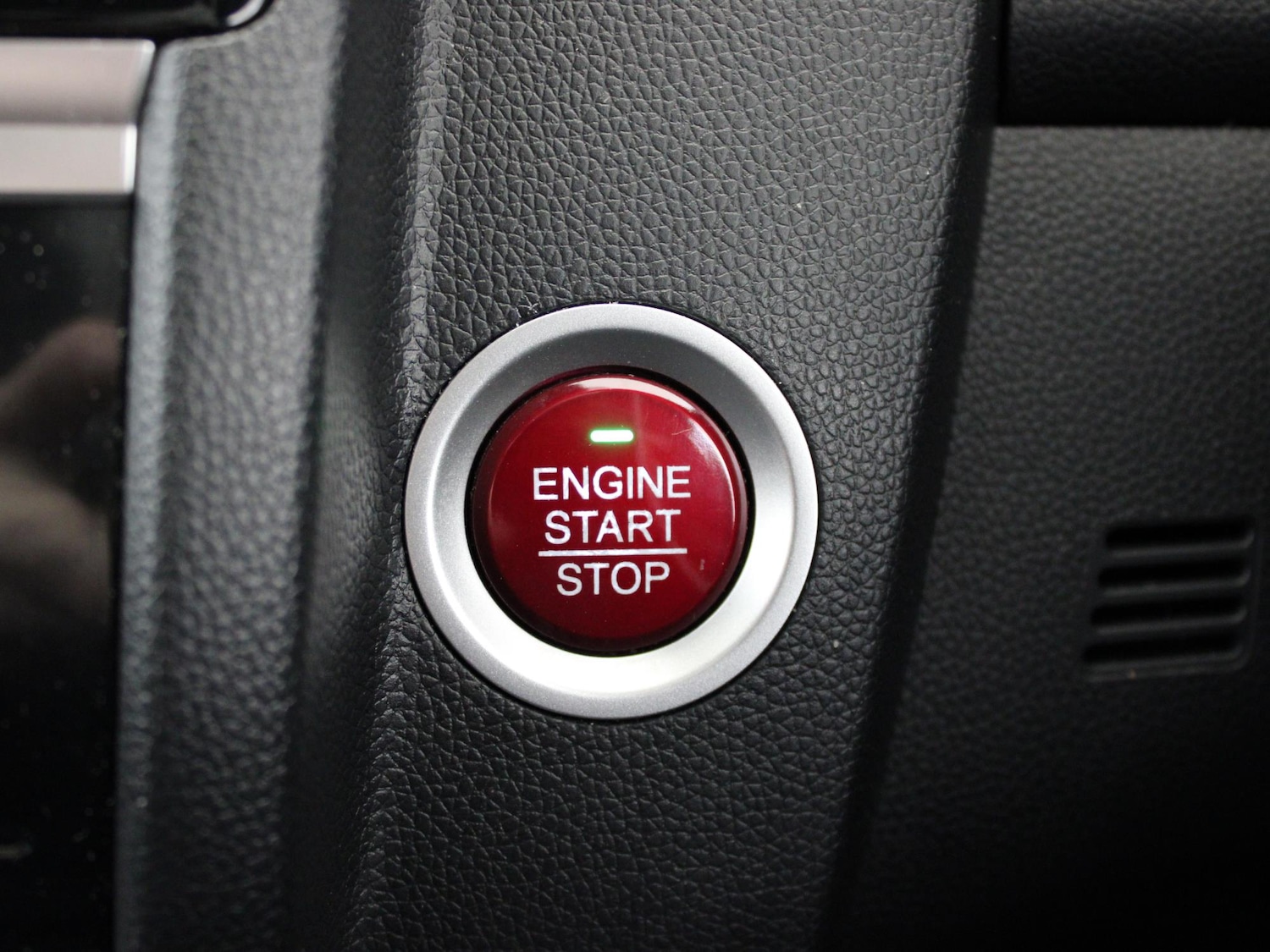 Used Honda Jazz 2015 for sale - 77398080: Photo 13