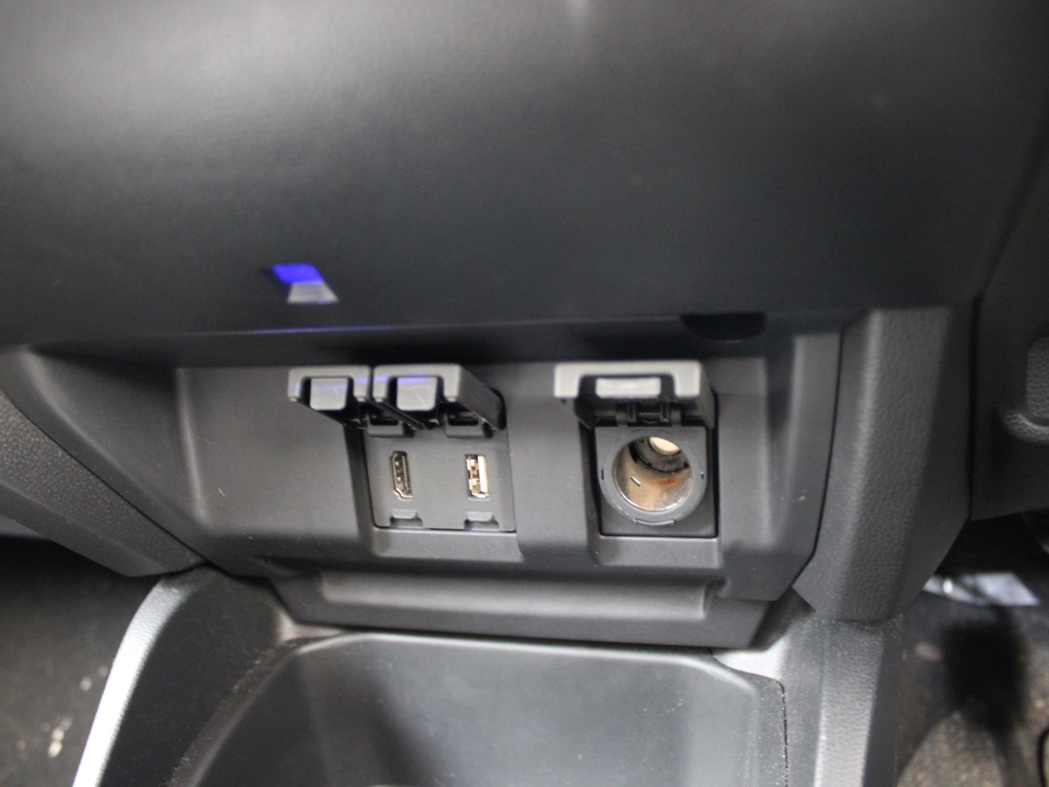 Used Honda Jazz 2015 for sale - 77398080: Photo 28