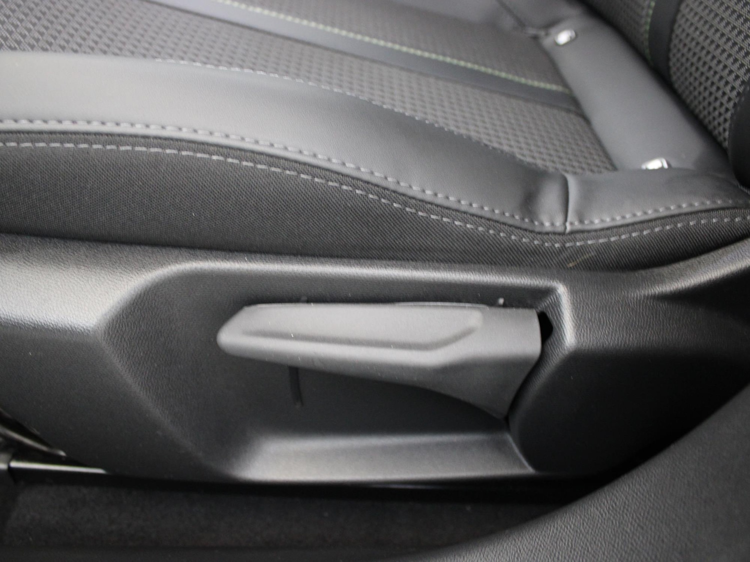 Used Peugeot 208 2022 for sale - 76442699: Photo 12