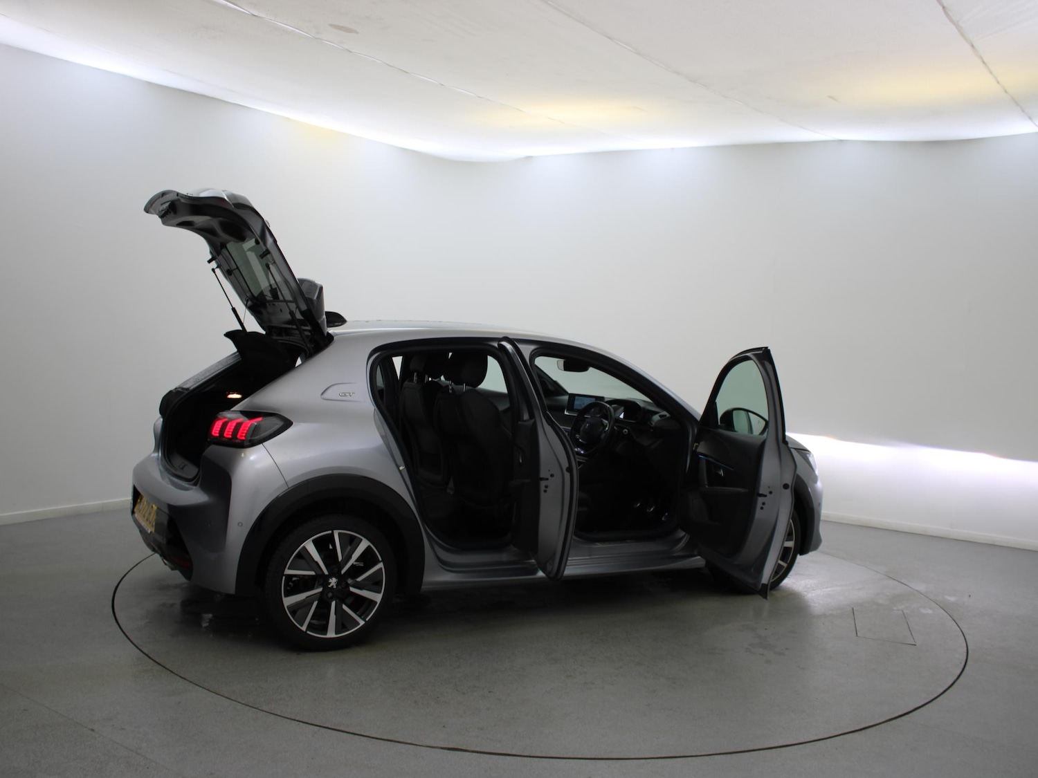 Used Peugeot 208 2022 for sale - 76442699: Photo 39