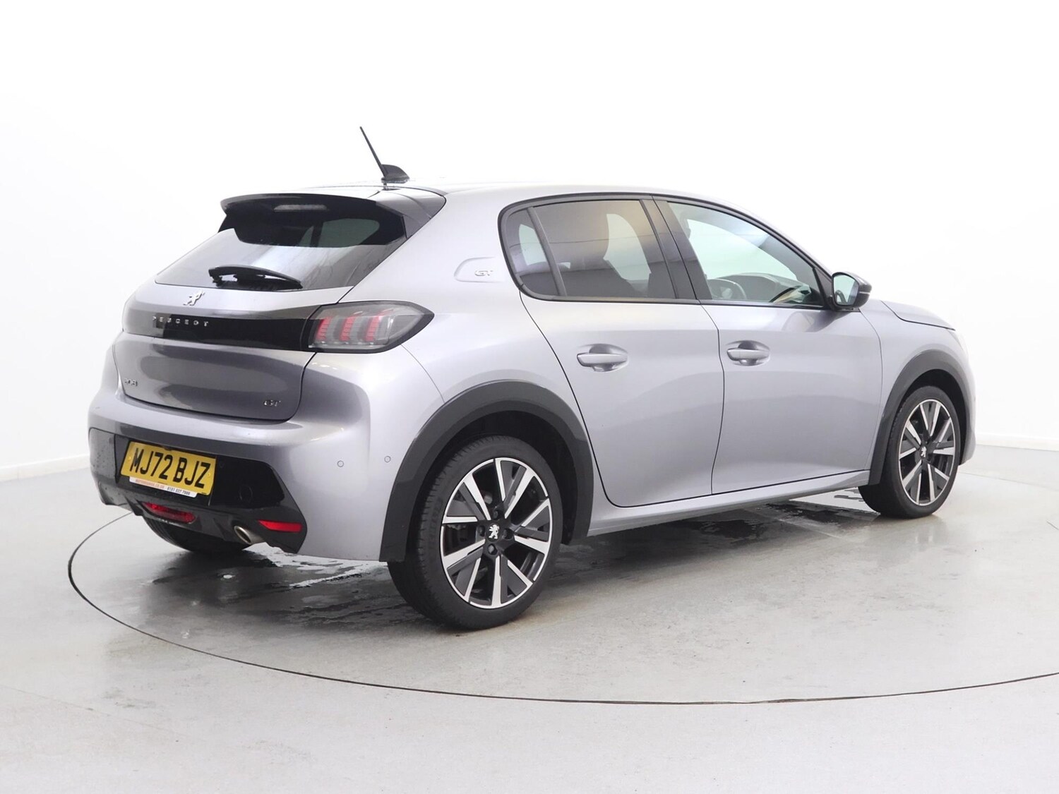 Used Peugeot 208 2022 for sale - 76442699: Photo 5