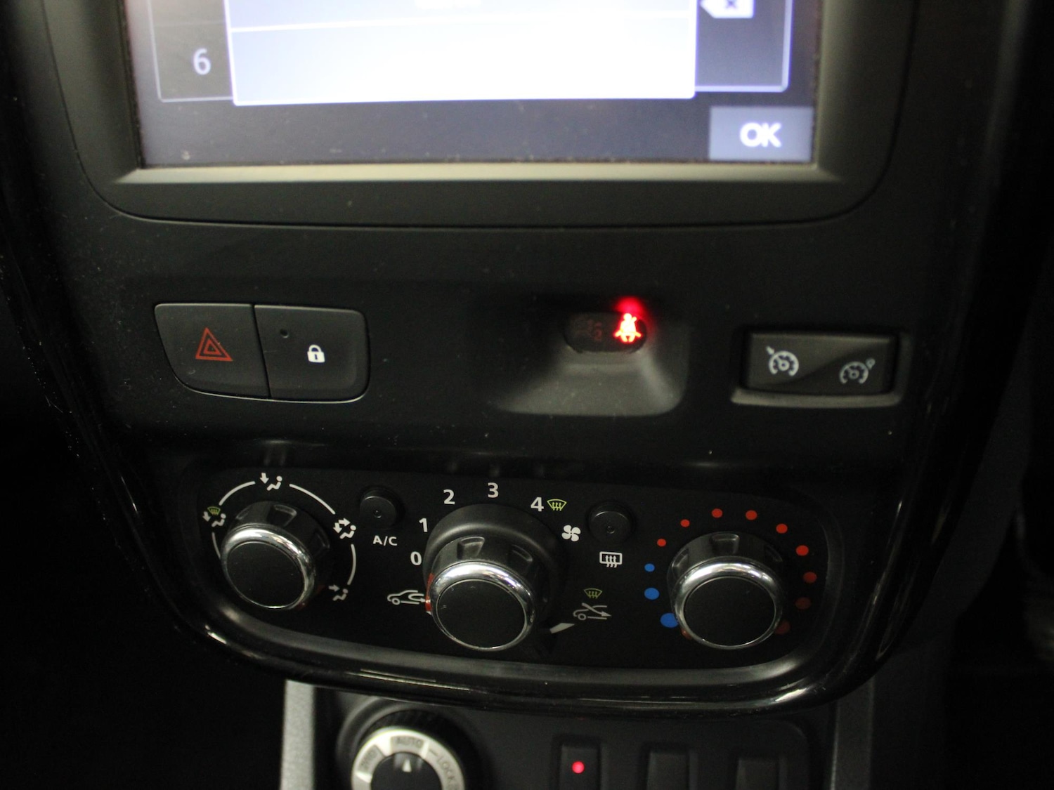 Used Dacia Duster 2015 for sale - 78024629: Photo 14