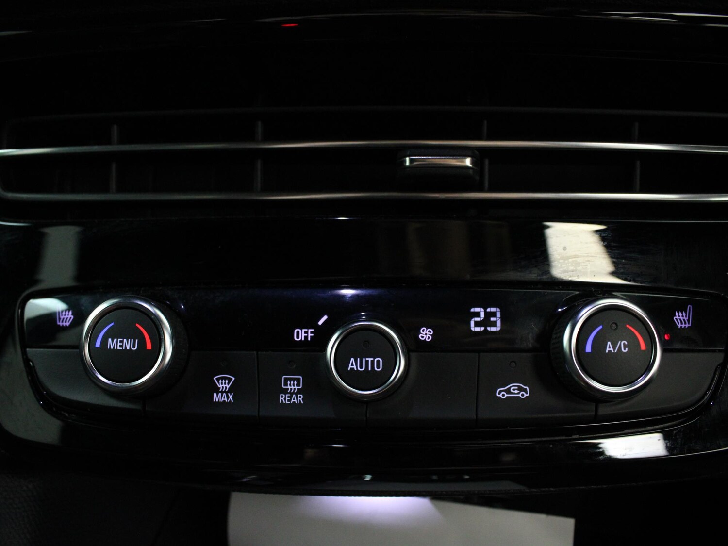 Used Vauxhall Mokka 2023 for sale - 76890237: Photo 21