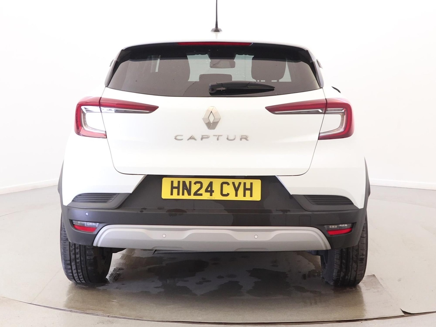 Used Renault Captur 2024 for sale - 76177433: Photo 6
