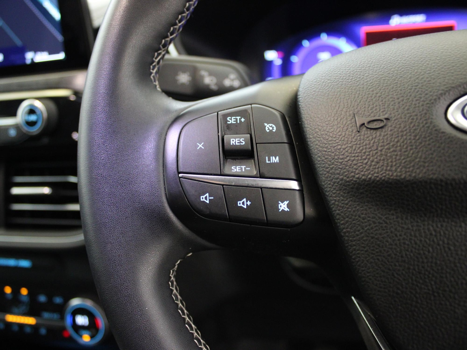 Used Ford Kuga 2022 for sale - 76442675: Photo 30