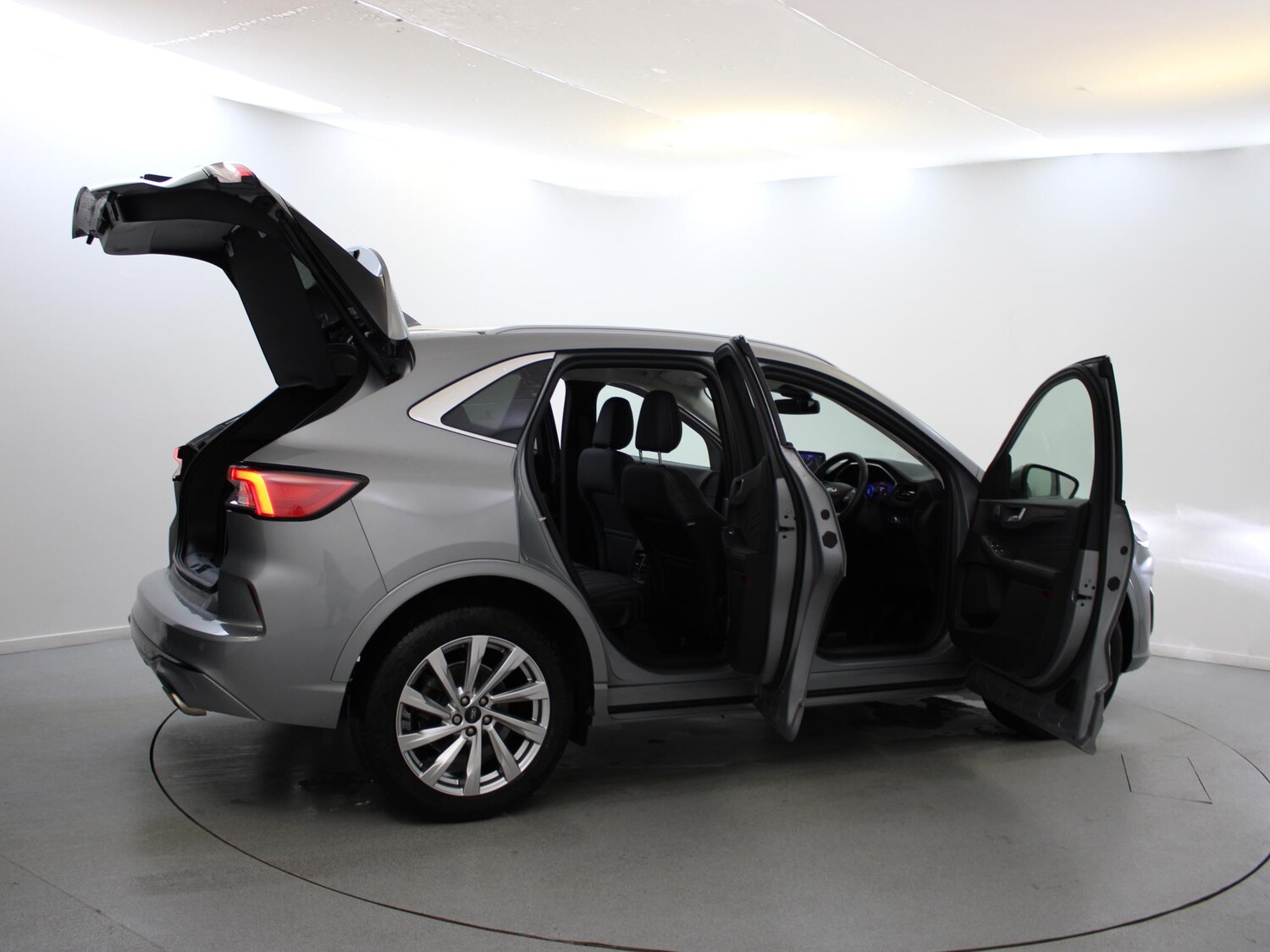 Used Ford Kuga 2022 for sale - 76442675: Photo 38