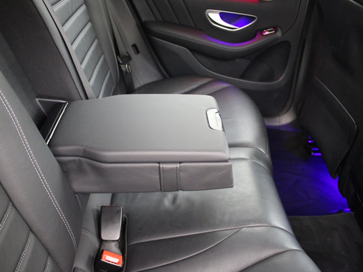 Used Mercedes-Benz EQC 2020 for sale - 77044380: Photo 16