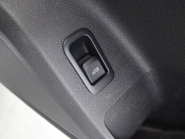 Used Audi Q2 2021 for sale - 75536283: Photo 35