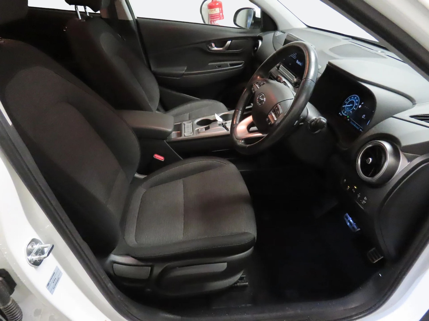 Used Hyundai KONA 2022 for sale - 76390831: Photo 3