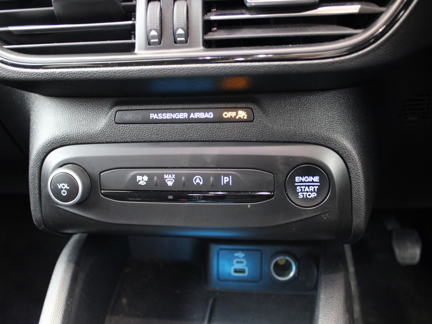 Used Ford Focus 2023 for sale - 77649378: Photo 17