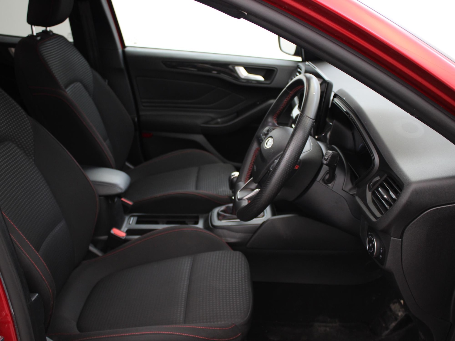 Used Ford Focus 2023 for sale - 77649378: Photo 9