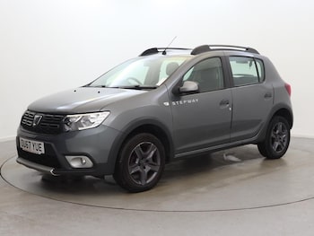 Used Dacia Sandero Stepway 2017 for sale - 78122478: Photo