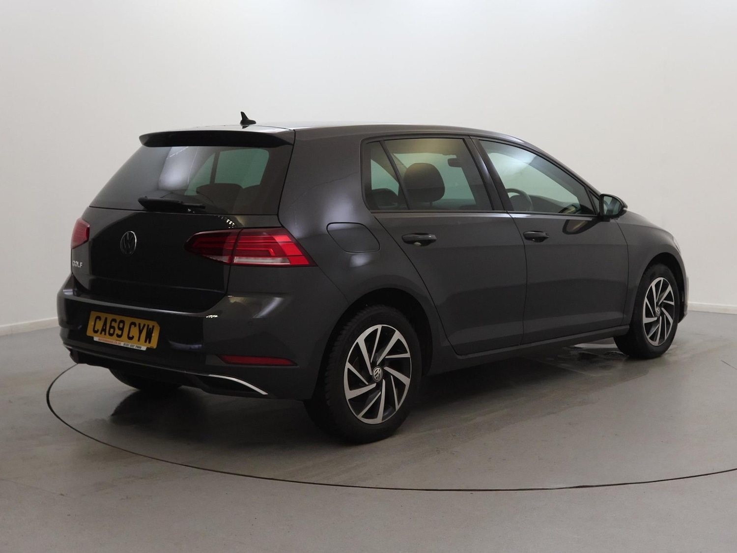 Used Volkswagen Golf 2019 for sale - 76503062: Photo 5