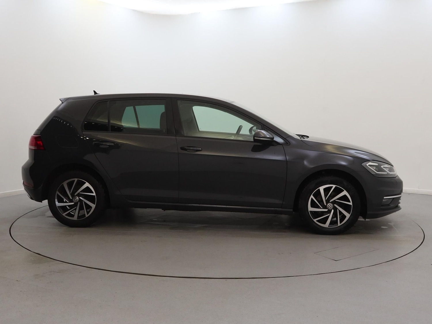 Used Volkswagen Golf 2019 for sale - 76503062: Photo 8