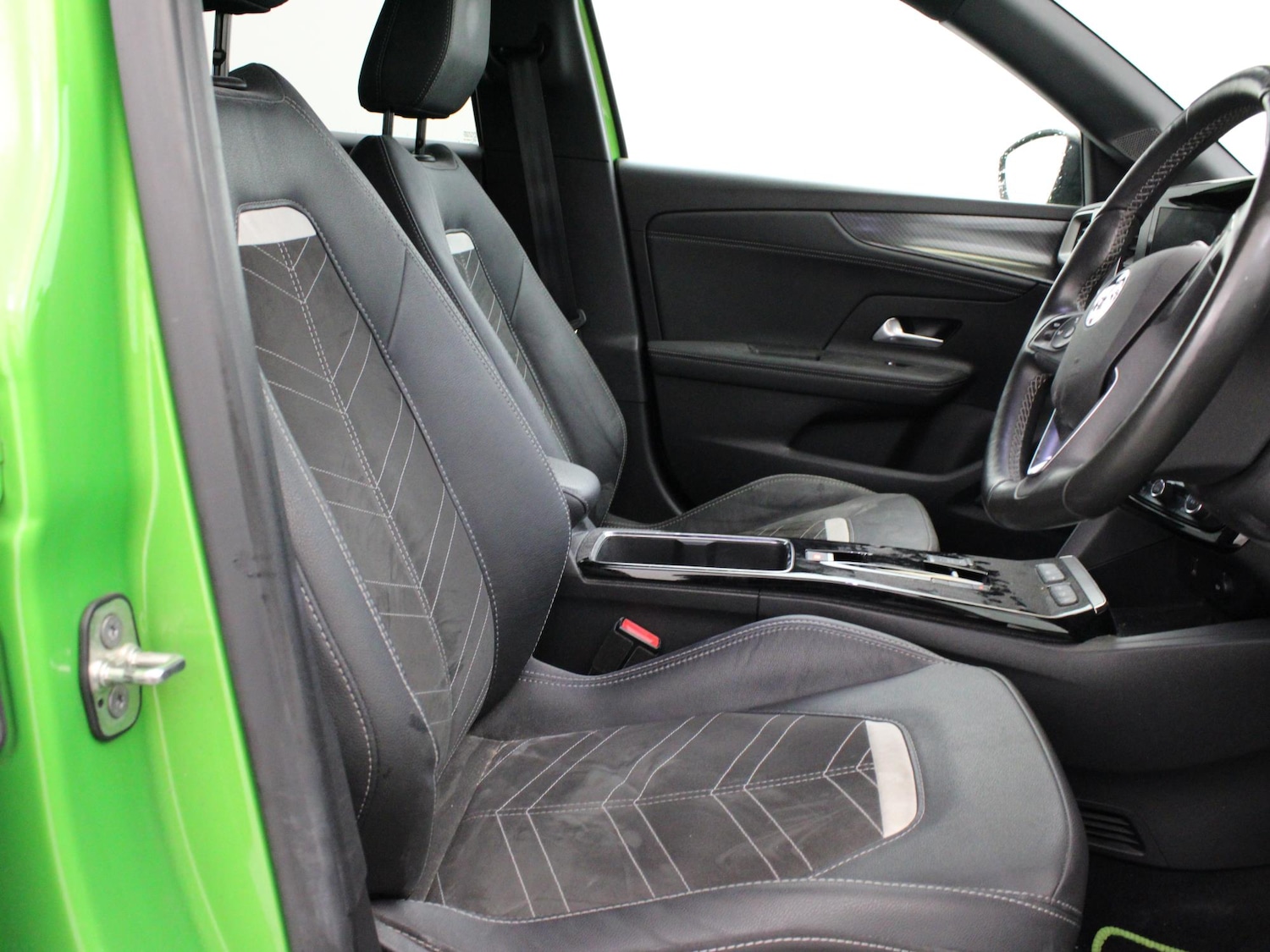 Used Vauxhall Mokka 2023 for sale - 77473012: Photo 9