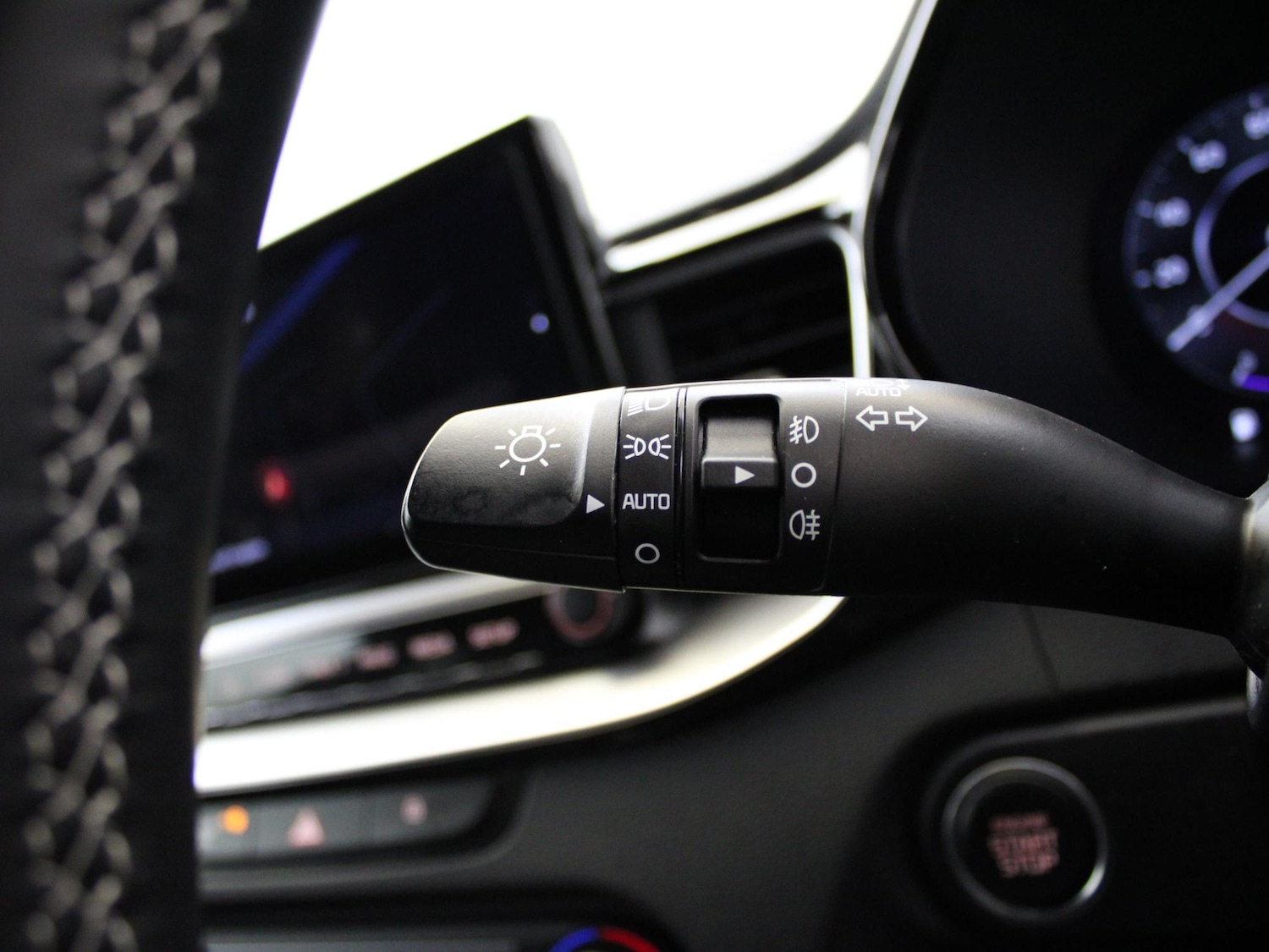 Used Kia XCeed 2023 for sale - 76206753: Photo 33