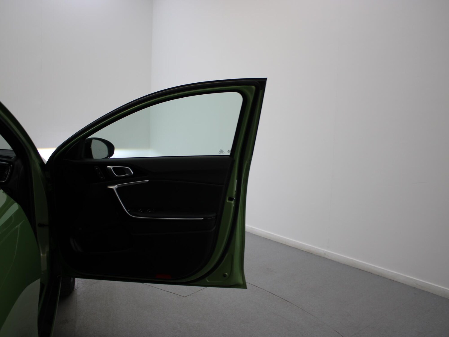 Used Kia XCeed 2023 for sale - 76206753: Photo 35