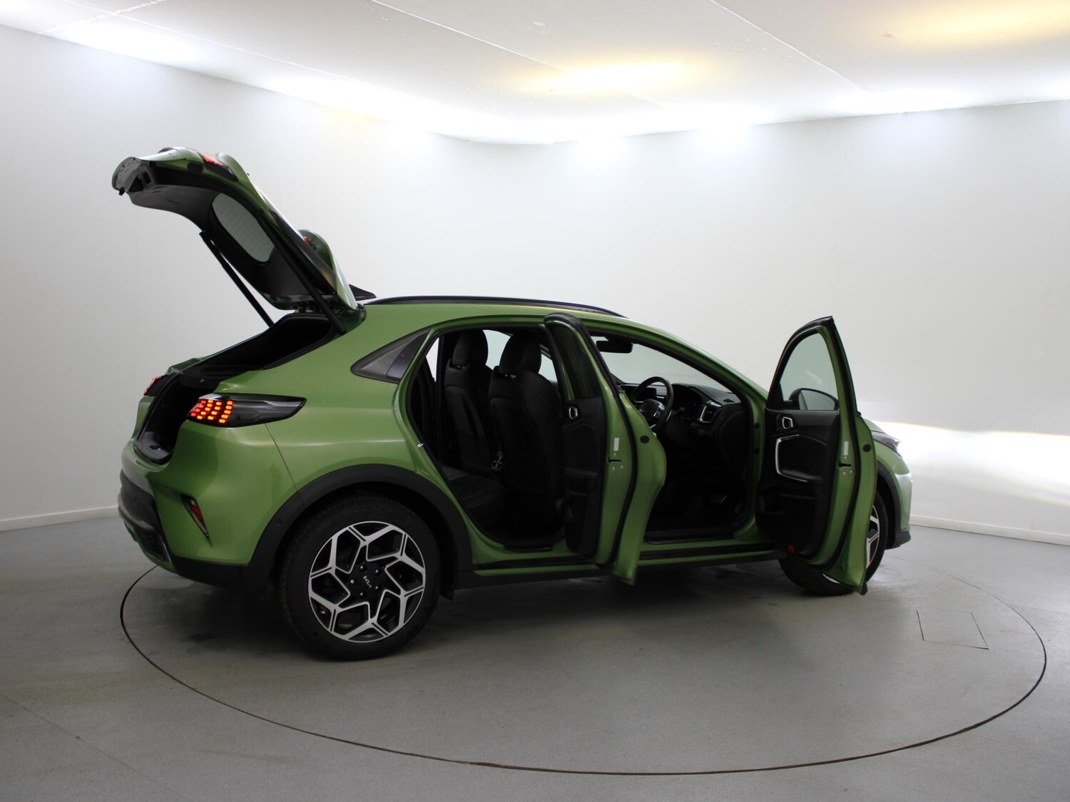 Used Kia XCeed 2023 for sale - 76206753: Photo 40