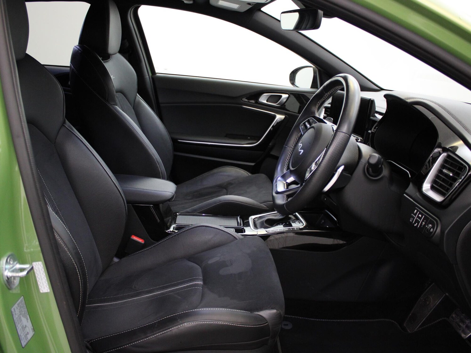 Used Kia XCeed 2023 for sale - 76206753: Photo 9