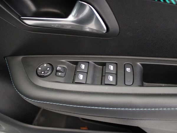 Used Peugeot 208 2023 for sale - 75407430: Photo 34