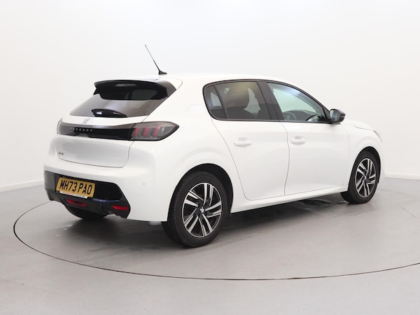 Used Peugeot 208 2023 for sale - 75407430: Photo 5