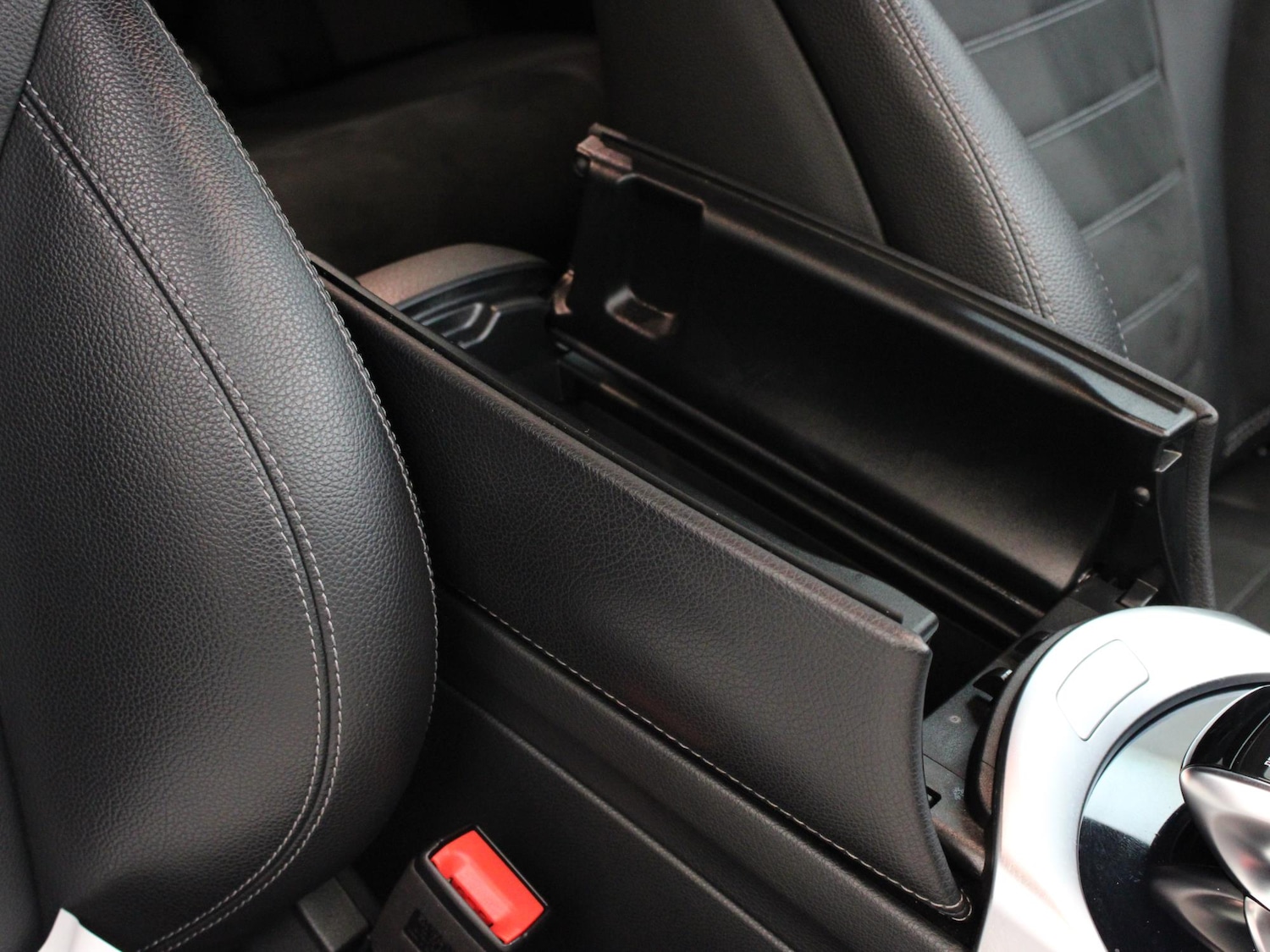 Used Mercedes-Benz C Class 2019 for sale - 76594397: Photo 28