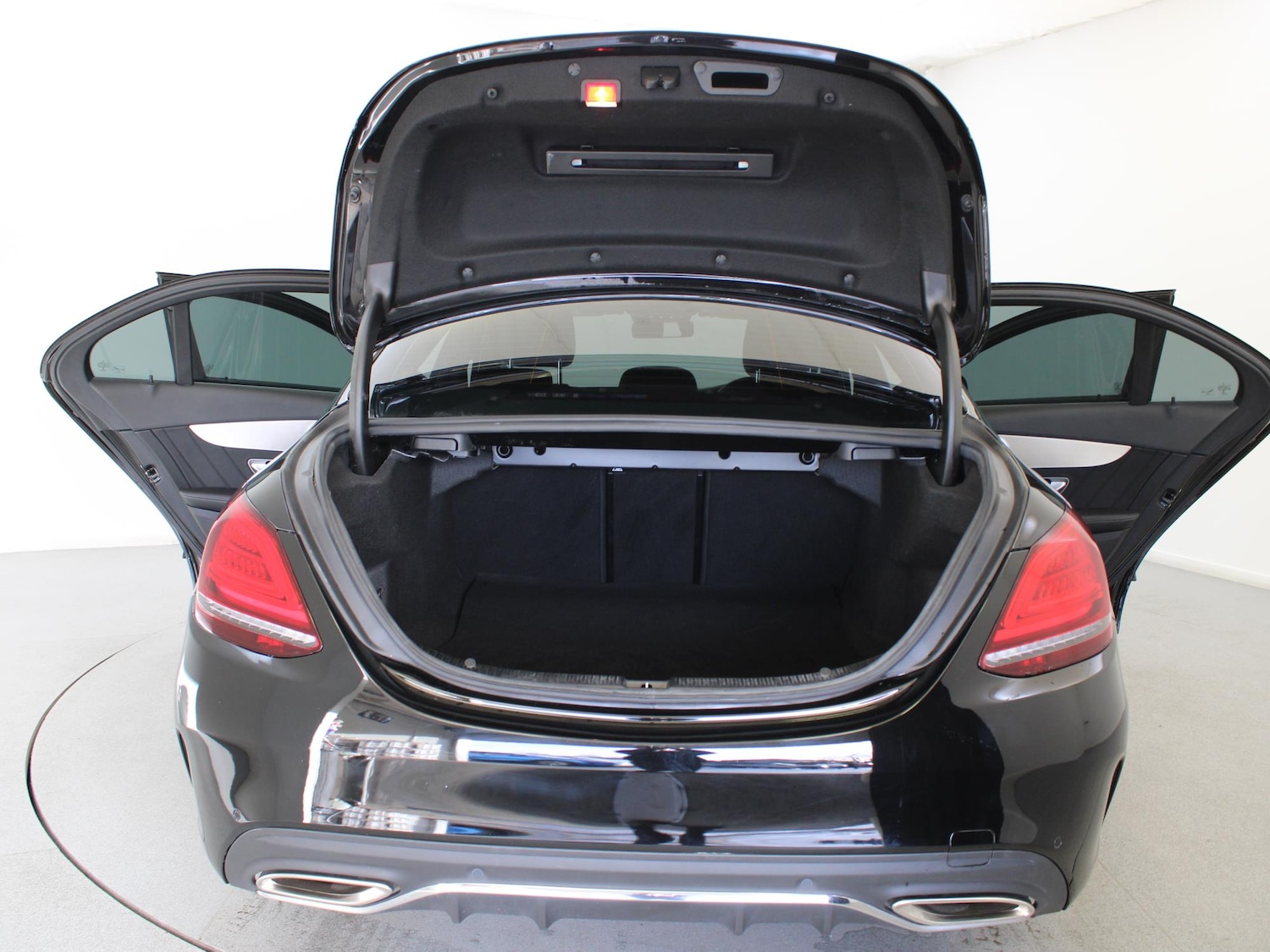 Used Mercedes-Benz C Class 2019 for sale - 76594397: Photo 34