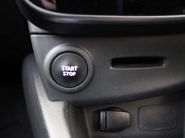 Used Renault Clio 2019 for sale - 74897132: Photo 17