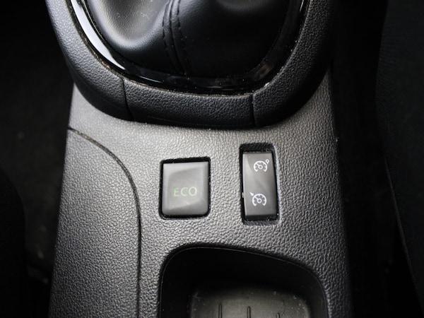 Used Renault Clio 2019 for sale - 74897132: Photo 23
