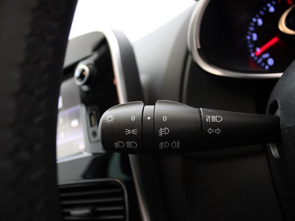 Used Renault Clio 2019 for sale - 74897132: Photo 27