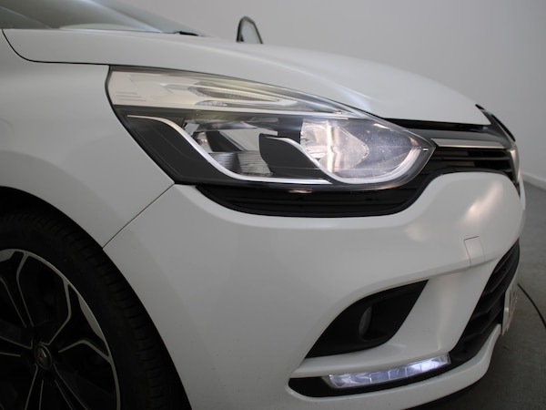 Used Renault Clio 2019 for sale - 74897132: Photo 36