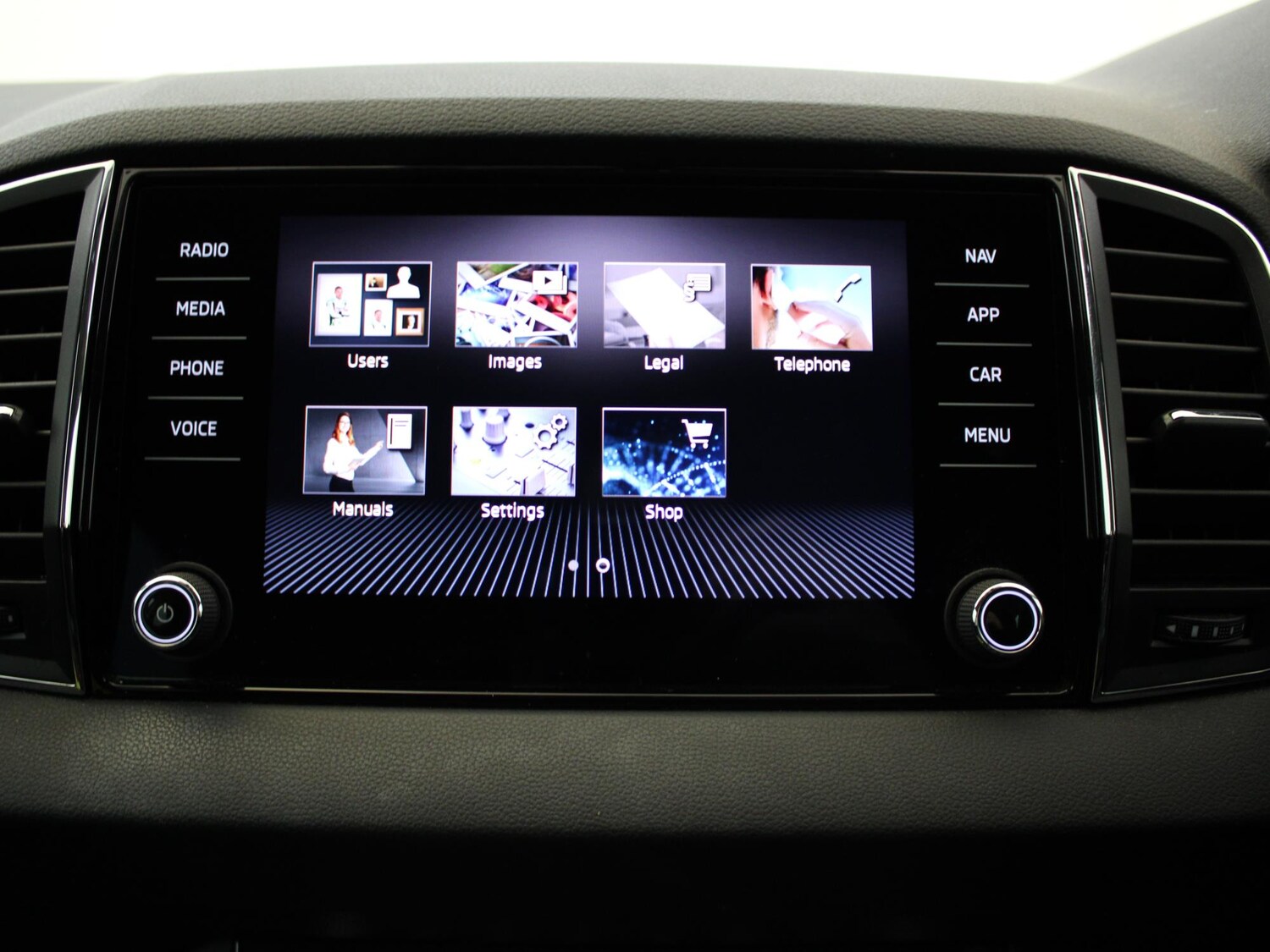 Used Skoda Karoq 2023 for sale - 76274730: Photo 19