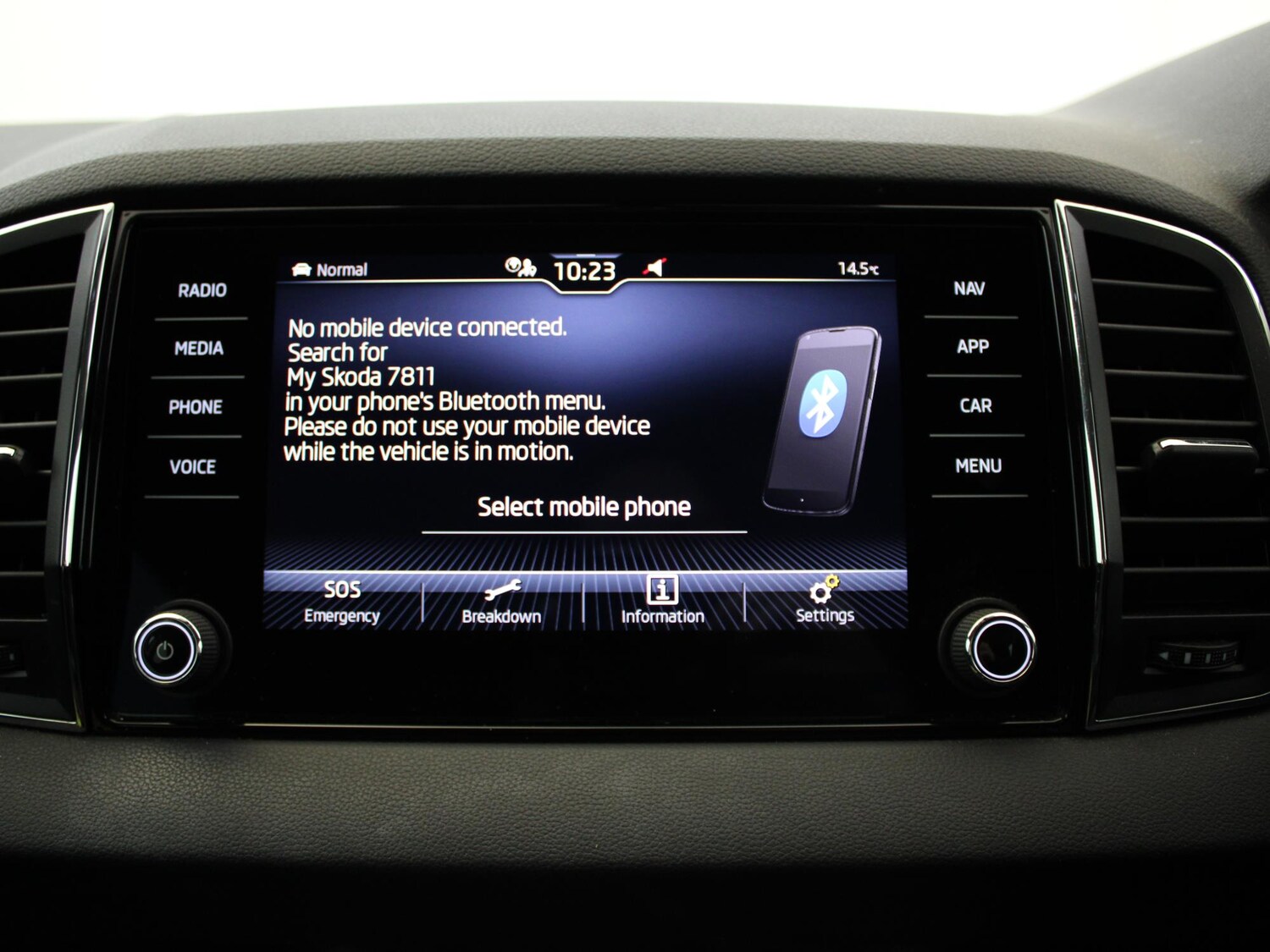 Used Skoda Karoq 2023 for sale - 76274730: Photo 20