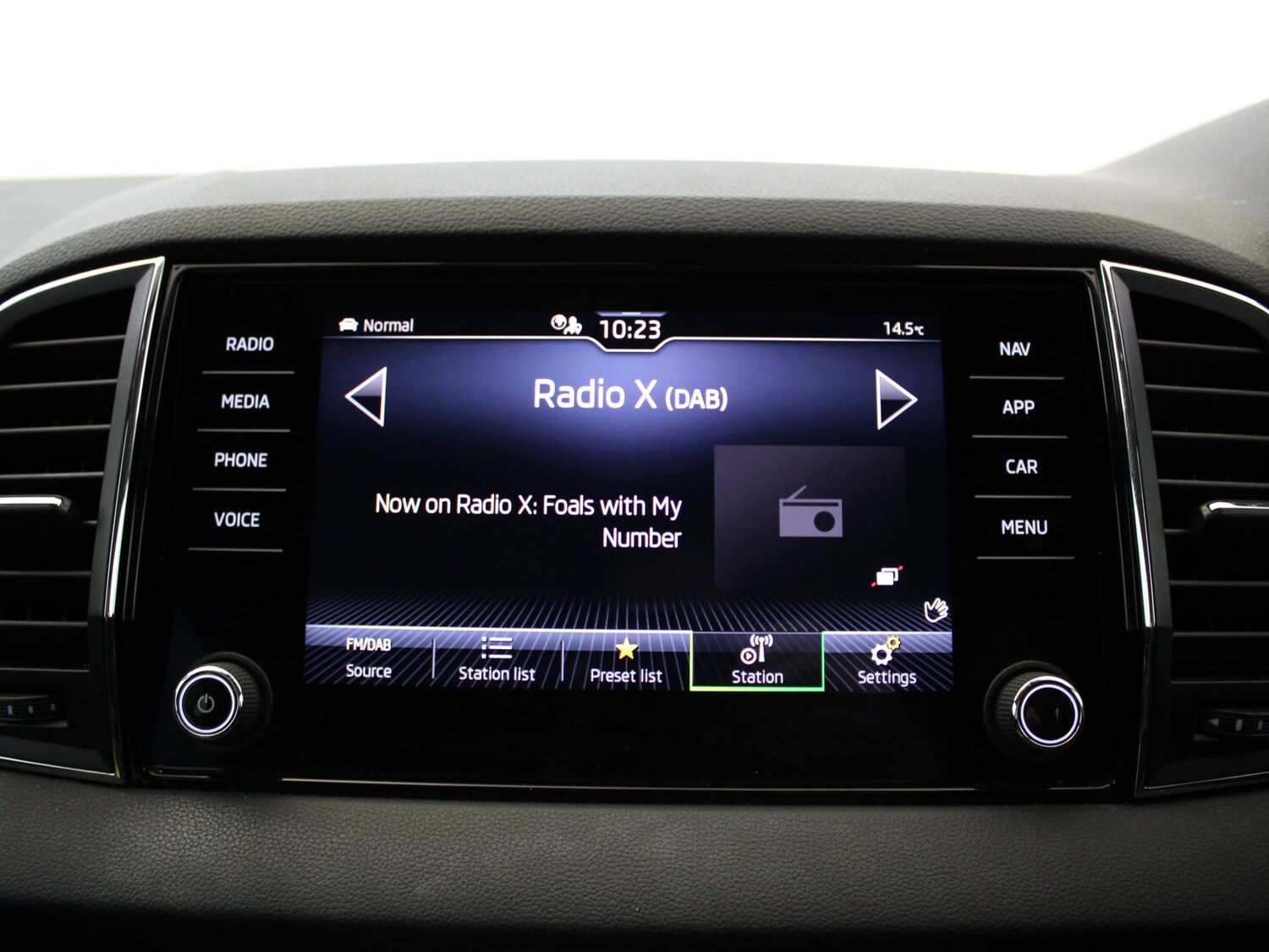 Used Skoda Karoq 2023 for sale - 76274730: Photo 25