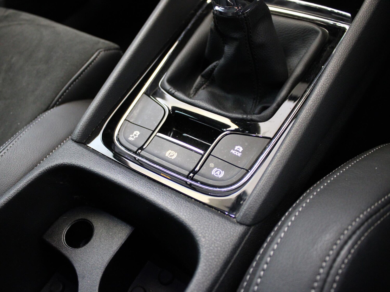 Used Skoda Karoq 2023 for sale - 76274730: Photo 31