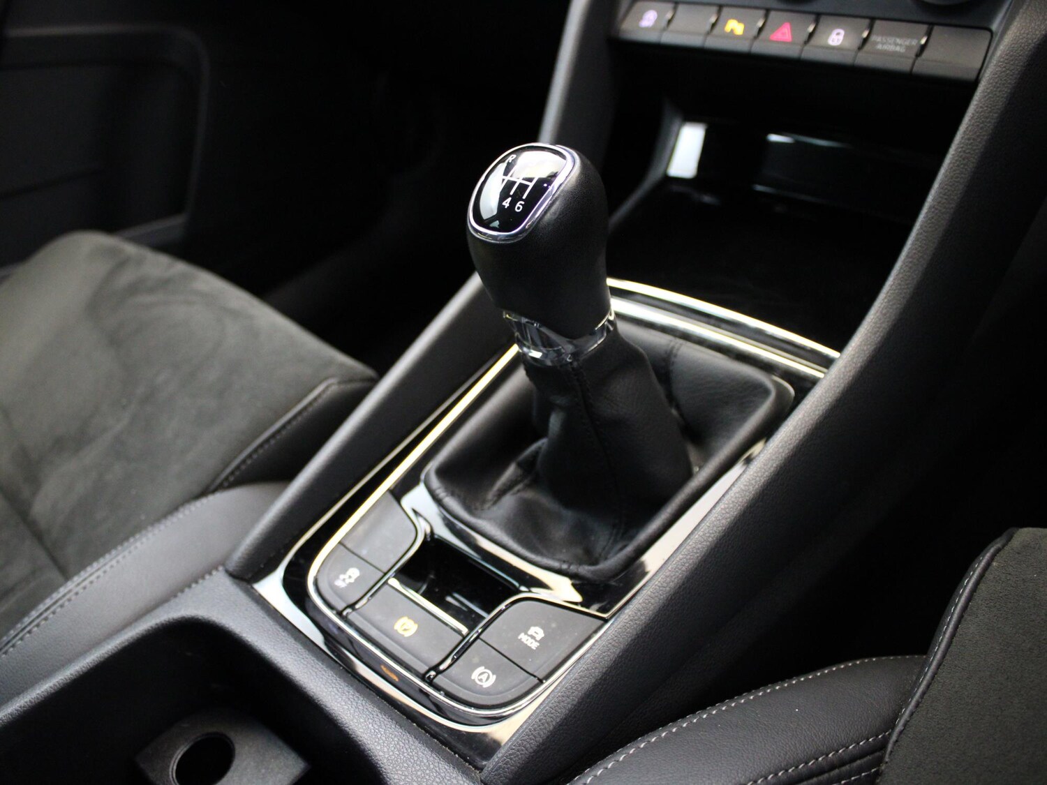 Used Skoda Karoq 2023 for sale - 76274730: Photo 32