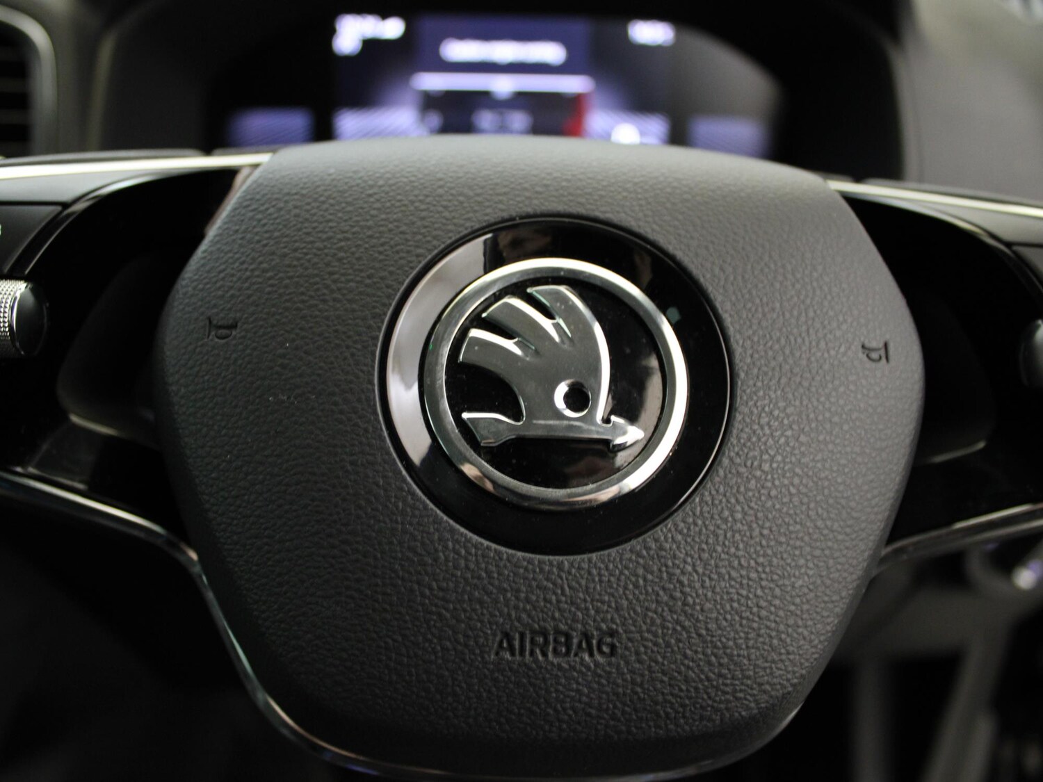 Used Skoda Karoq 2023 for sale - 76274730: Photo 34