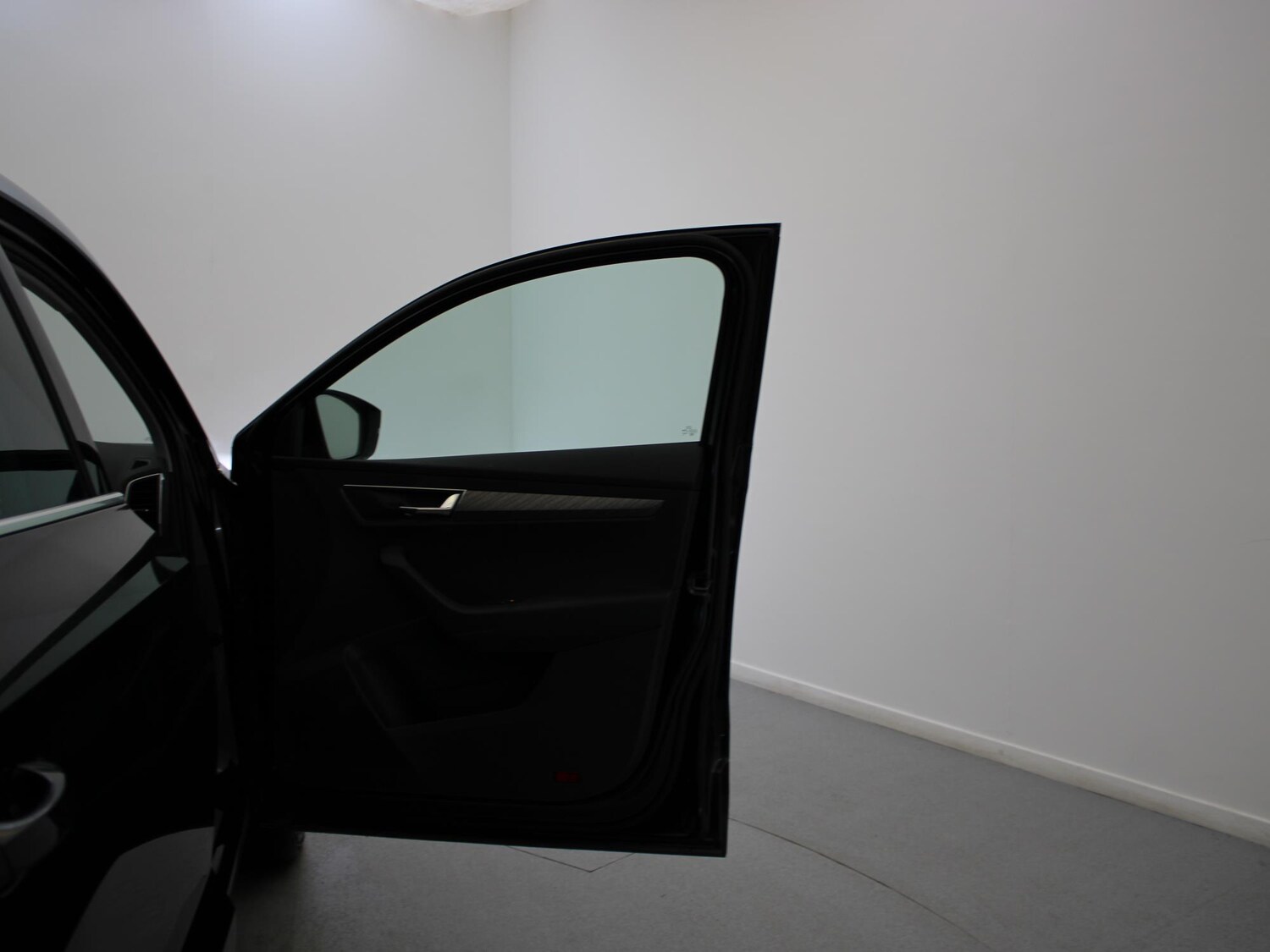 Used Skoda Karoq 2023 for sale - 76274730: Photo 38