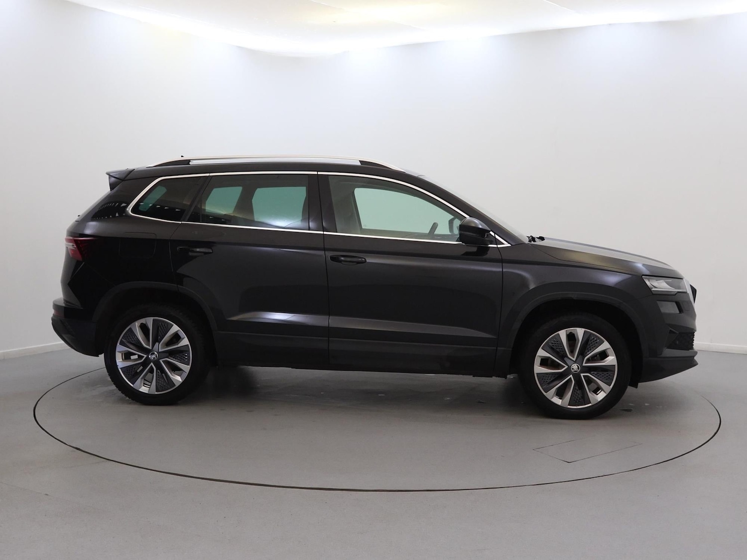 Used Skoda Karoq 2023 for sale - 76274730: Photo 8